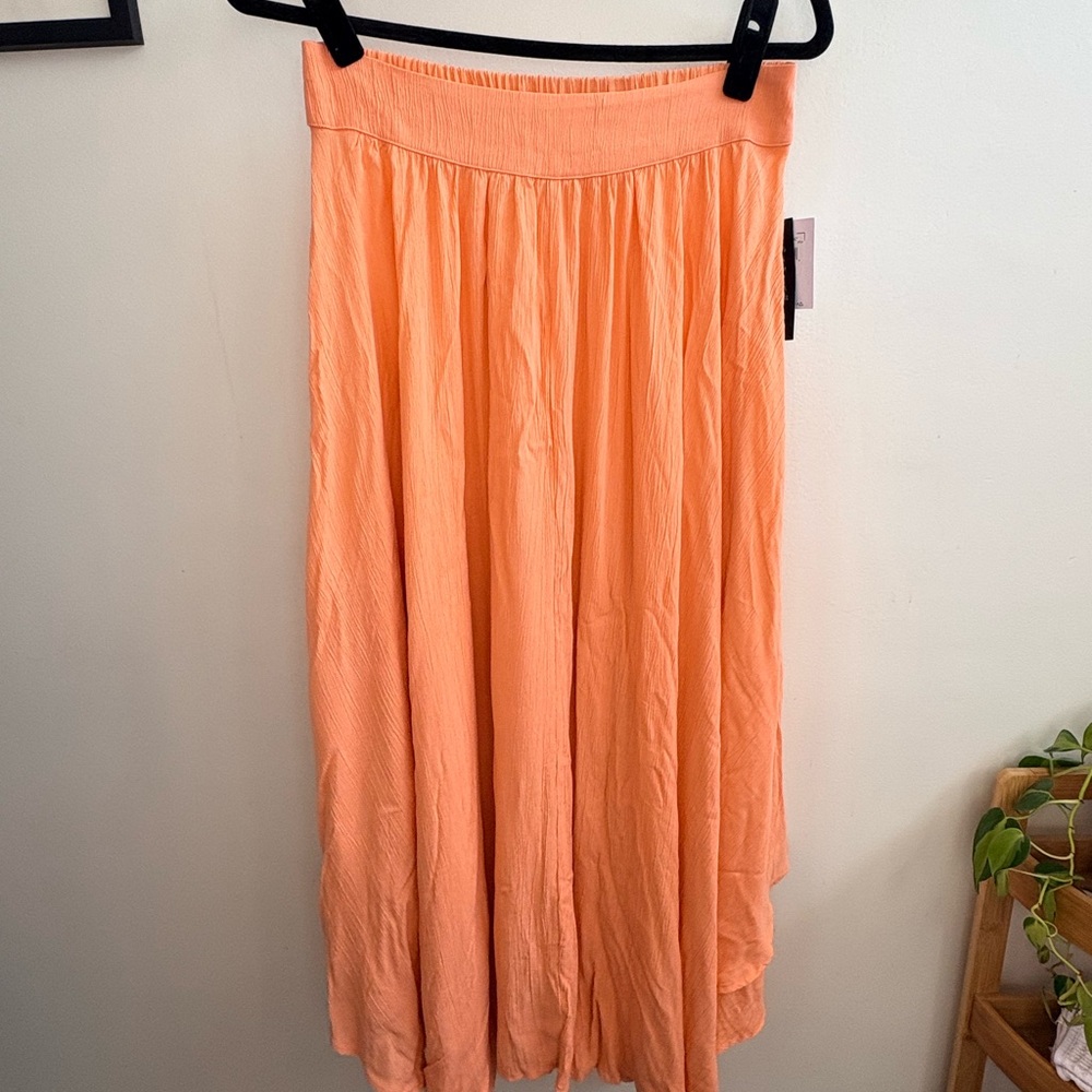 O’Neill Curved Hem Boho Maxi Skirt in Peach